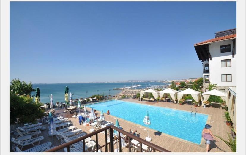 Dolce Vita Sea View Apartment Sveti Vlas Exterior photo