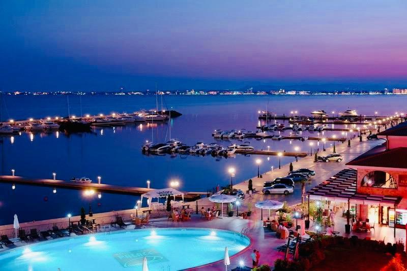 Dolce Vita Sea View Apartment Sveti Vlas Exterior photo