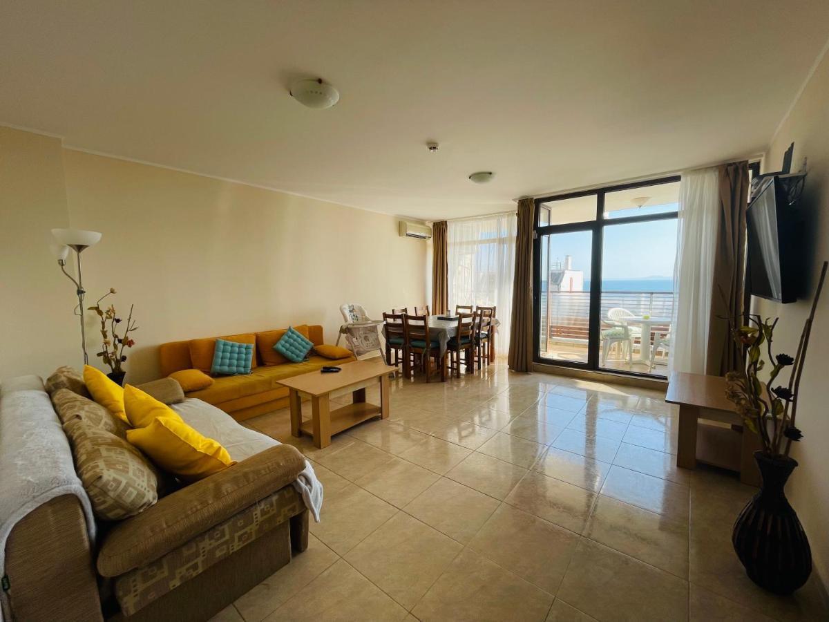 Dolce Vita Sea View Apartment Sveti Vlas Exterior photo