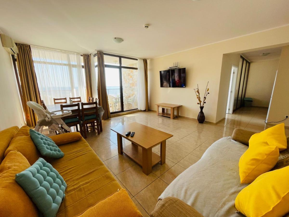 Dolce Vita Sea View Apartment Sveti Vlas Exterior photo